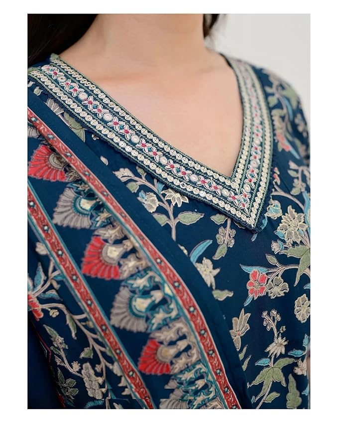 Women Printed Kurta and Pant Set With Dupatta